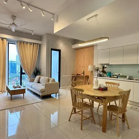Sentral Home Brickfields Bangsar Kuala Lumpur 2-5Pax